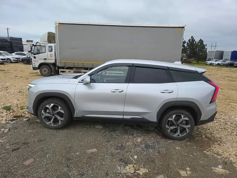 Geely Atlas Pro — фото 4