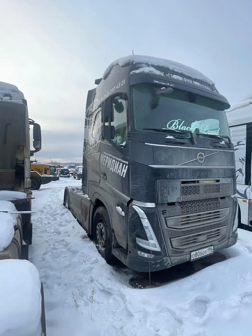 Volvo FH — фото 1