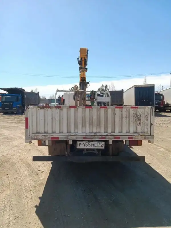 Isuzu ELF 8.3 Бортовой с КМУ ELF KV100 — фото 8