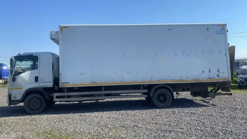 Isuzu АФ-4749* на шасси Isuzu Forward 12.0 (FSR) Изотермический/рефрижератор c гидробортом АФ-4749D0 (Рефрижератор, Дизельный, 5,2 л, 209 л.с., МТ) — фото 4