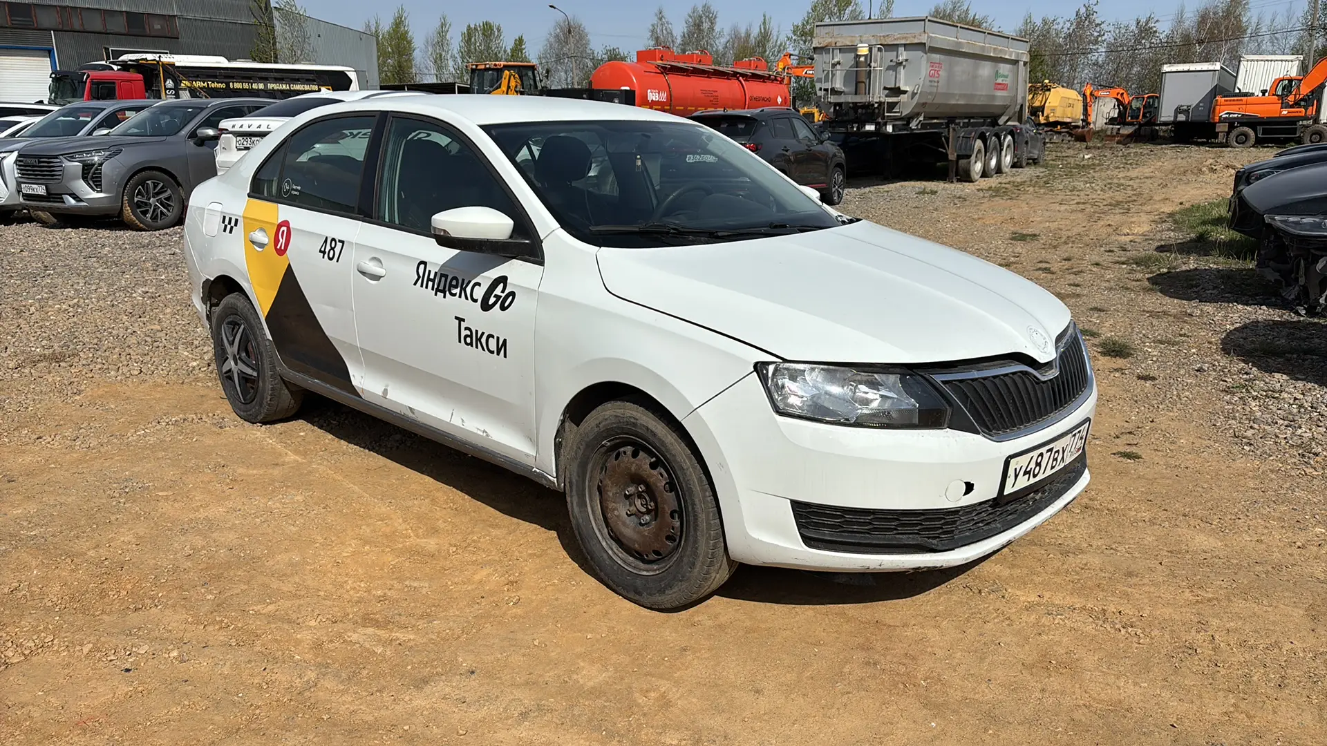 Skoda Rapid — фото 2
