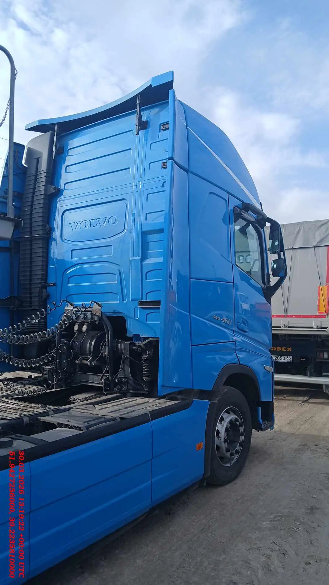 Volvo FH — фото 10
