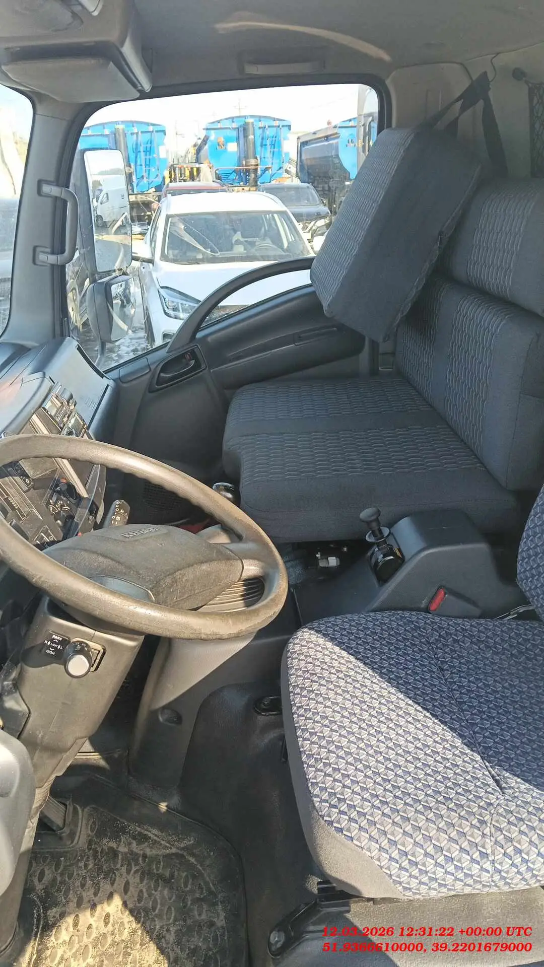 Isuzu NQR — фото 6
