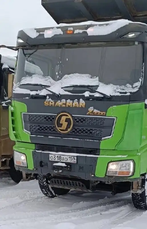Shacman SX33186, 2022