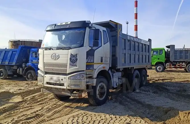 FAW J6