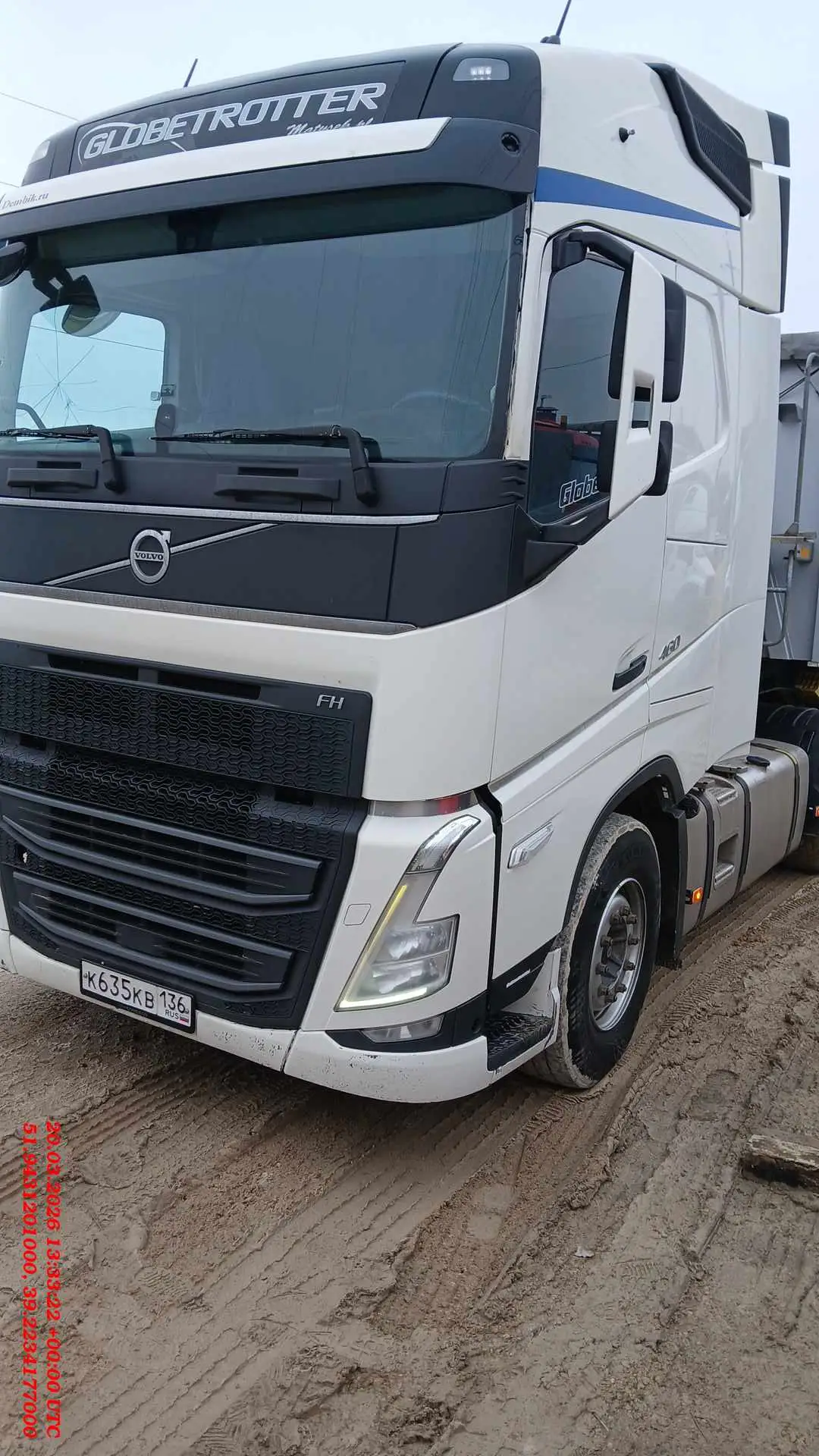 Volvo FH — фото 1