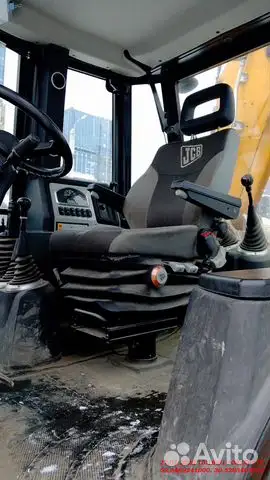 JCB 3CX — фото 26