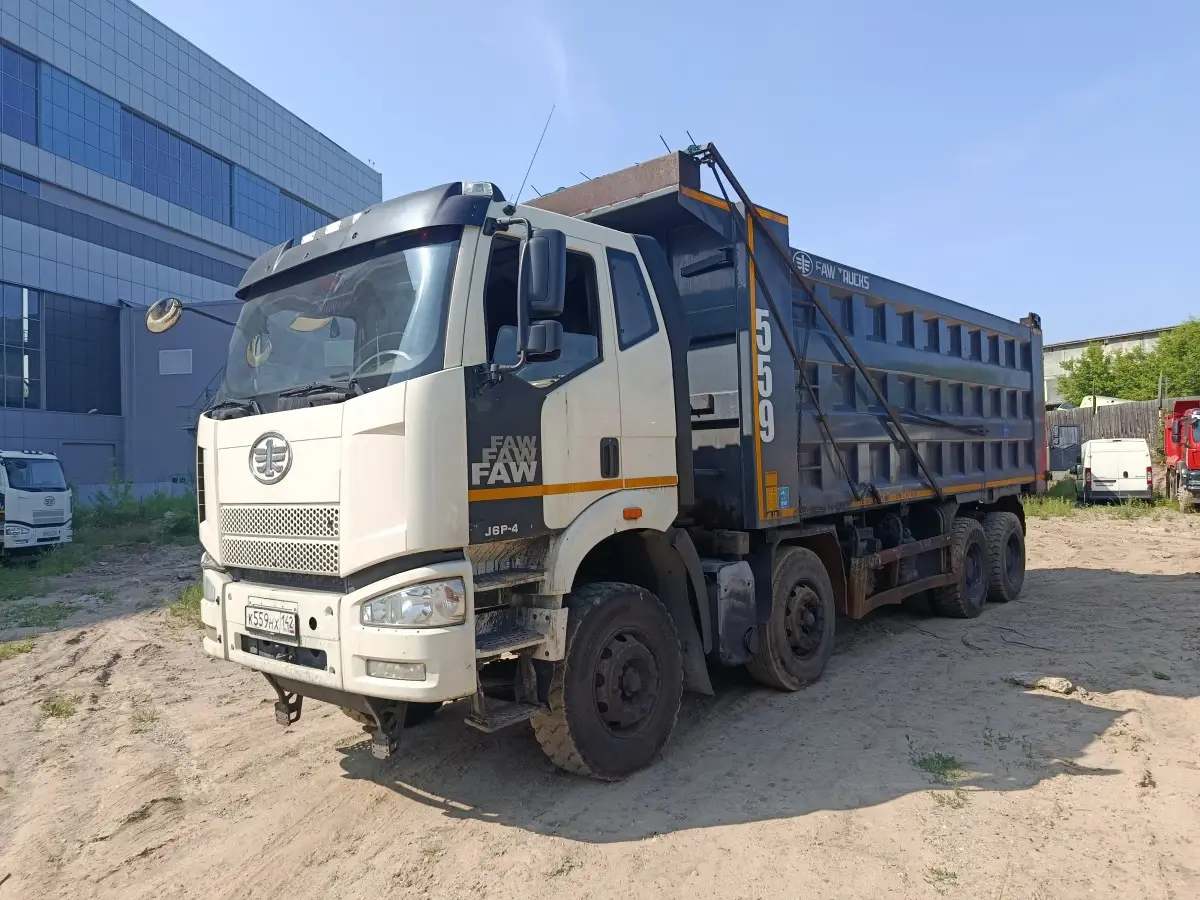 FAW J6, 2023