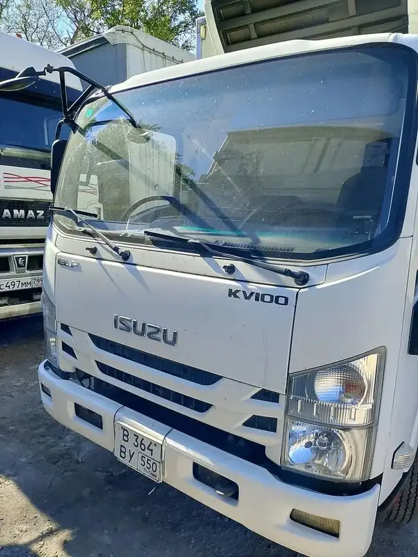 Isuzu Elf — фото 1