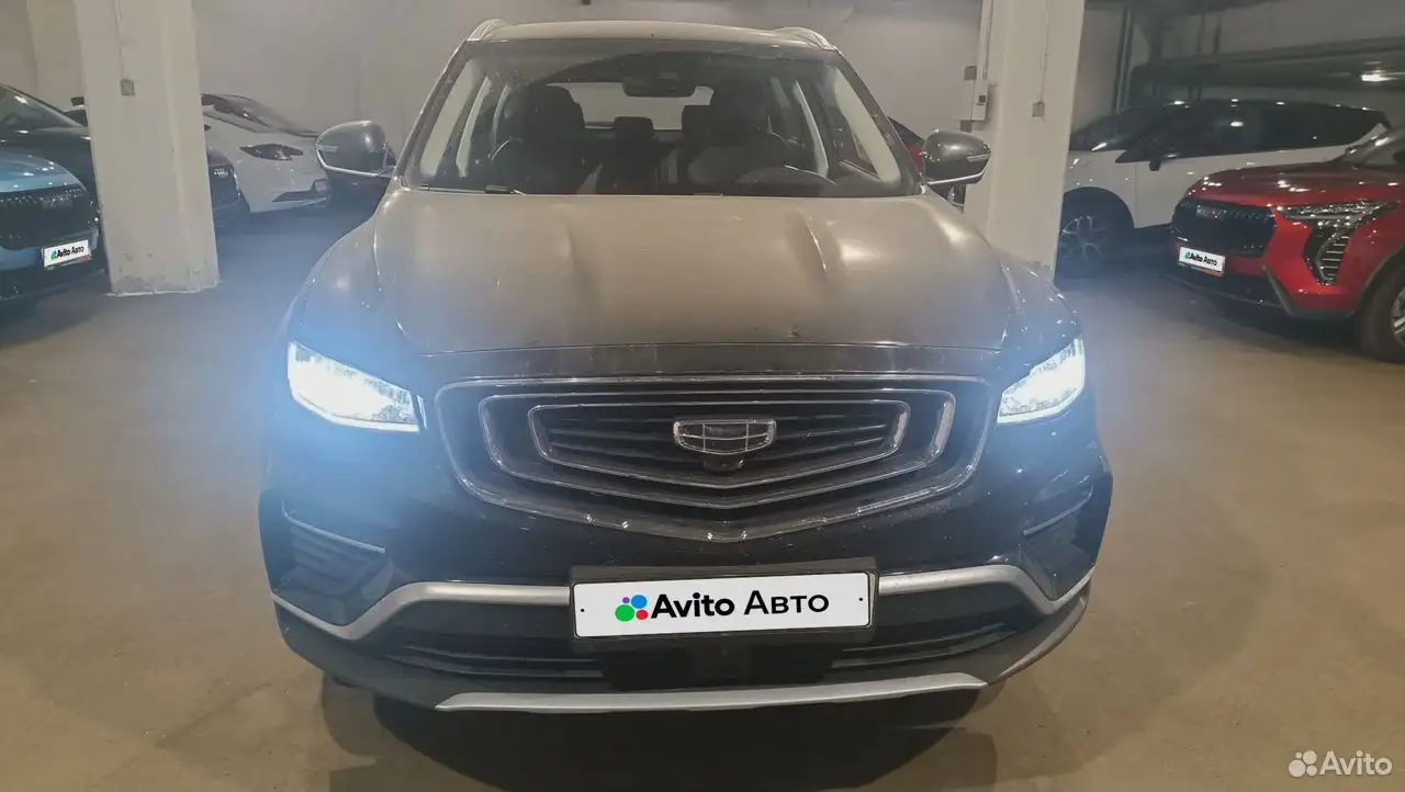 Geely Atlas Pro — фото 6