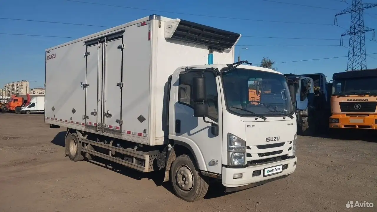 Isuzu Elf — фото 2