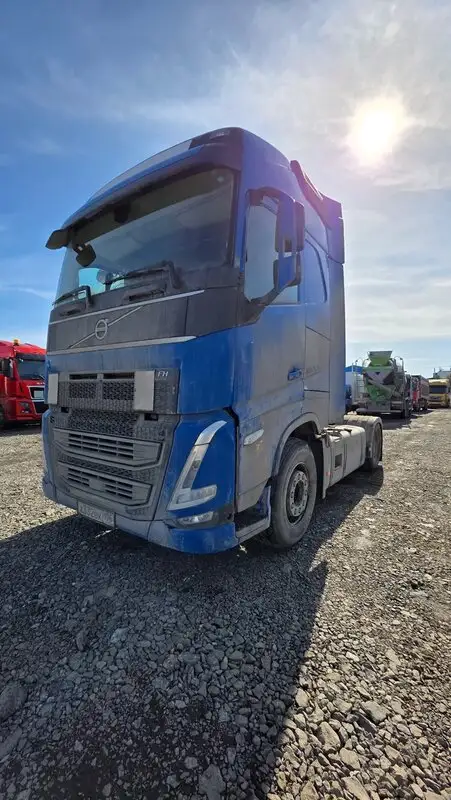 Volvo FH — фото 3