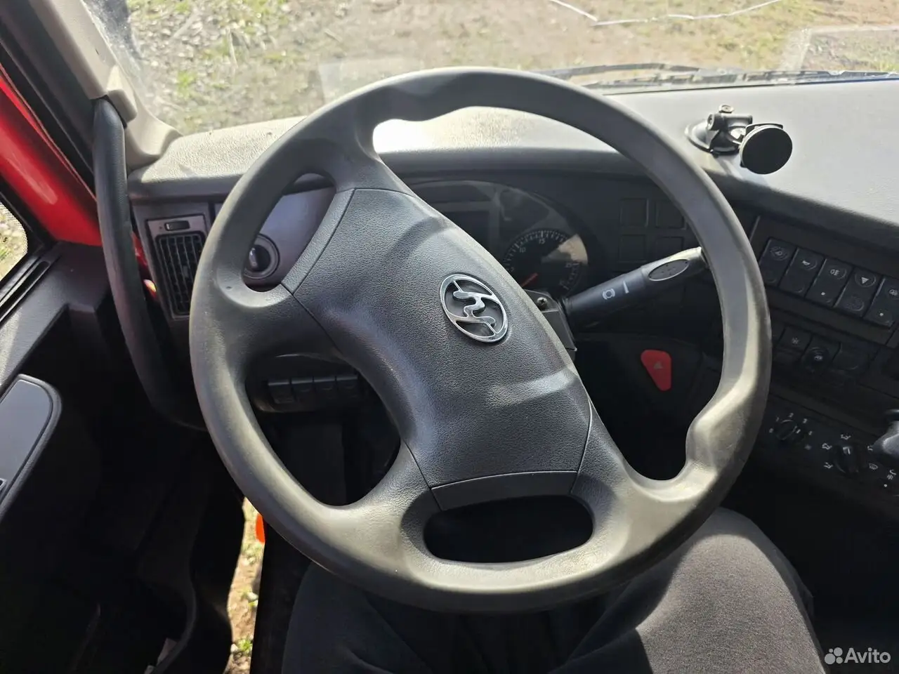 Iveco Hongyan CQ3406 — фото 29