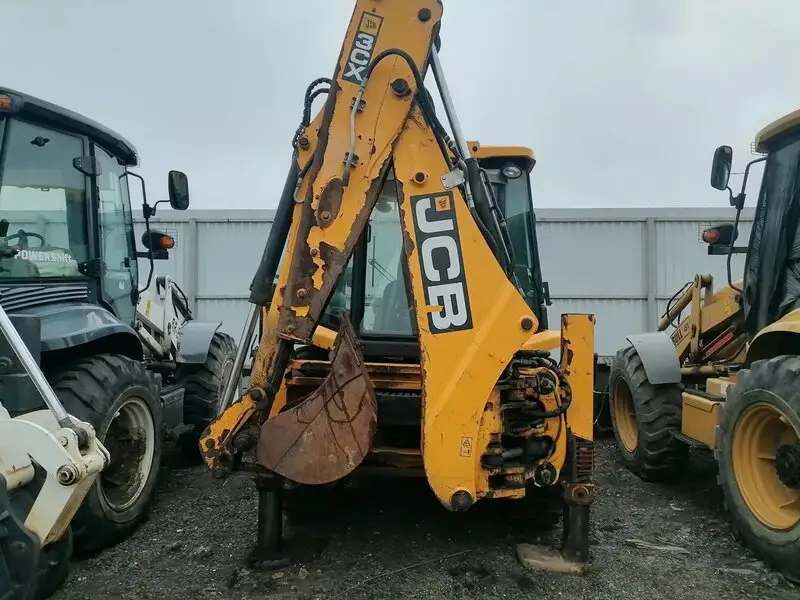 JCB 3CX — фото 4