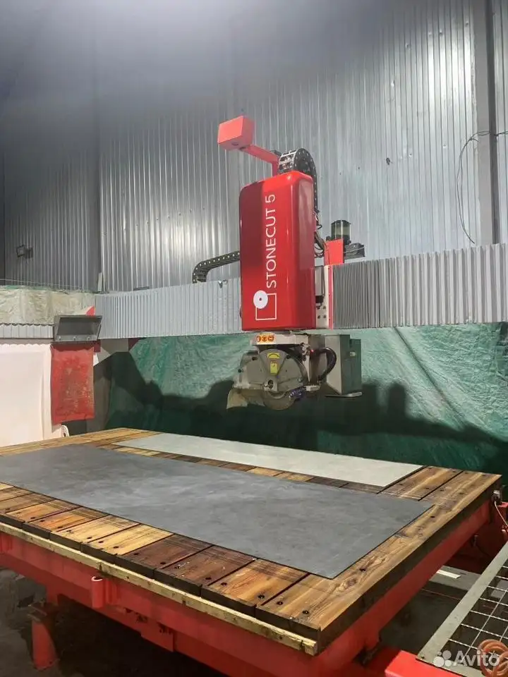 Stonecut 5 Автоматический 5 осевой станок для раскроя камня (системы измерения инструмента, толщиномер) — фото 10