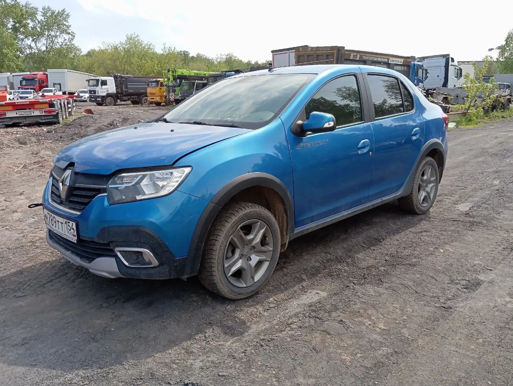 Renault Logan Stepway — фото 1