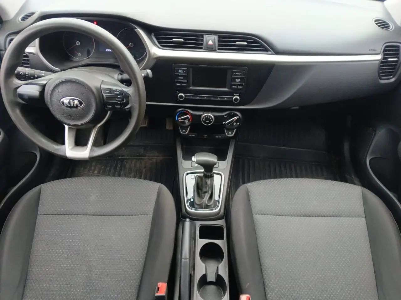 KIA Rio — фото 8