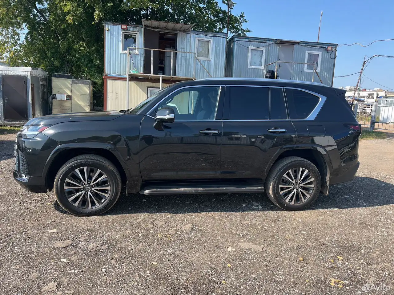 Lexus LX — фото 4