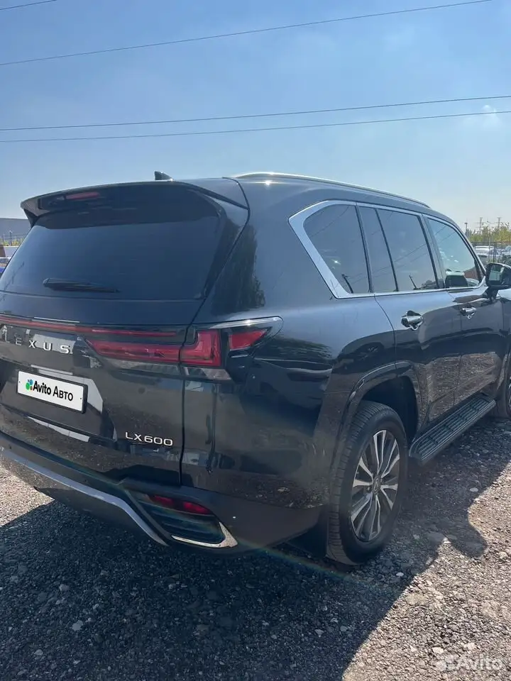 Lexus LX — фото 6