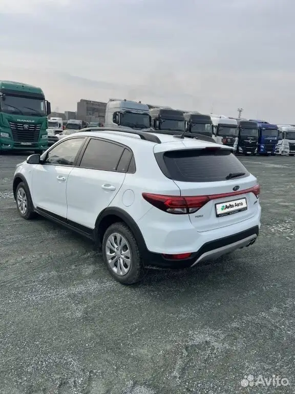 KIA Rio X-Line — фото 5